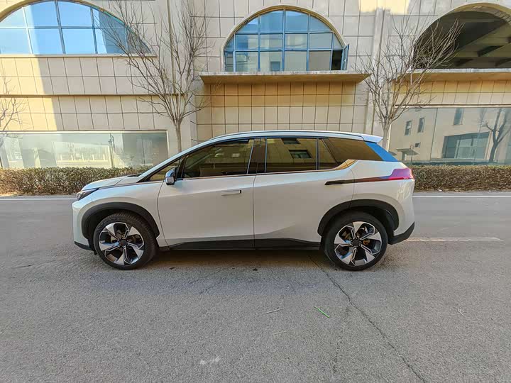 GAC Aion V 2024 2024款 Plus 80 科技版 三元锂