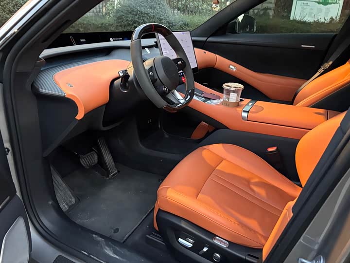 Xiaomi YU7 2025 2025款 超长续航高性能四驱Max版