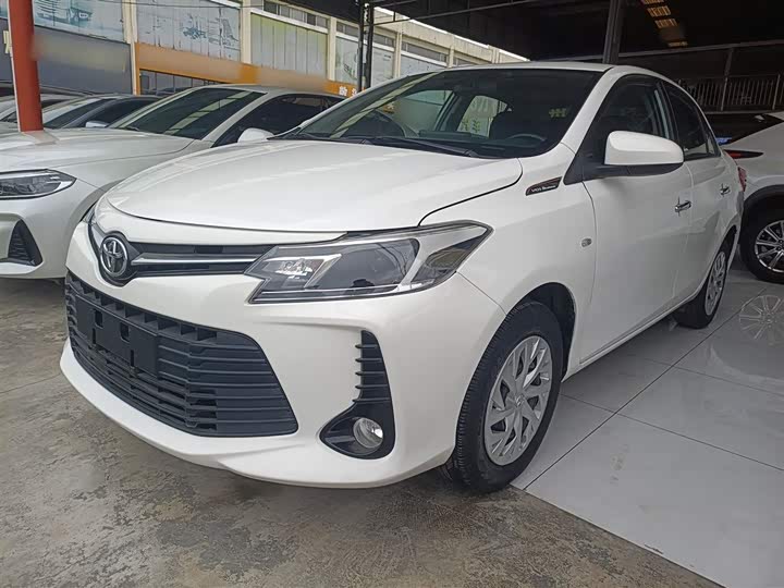 Toyota Vios 2022 2022款 1.5L 20周年纪念版