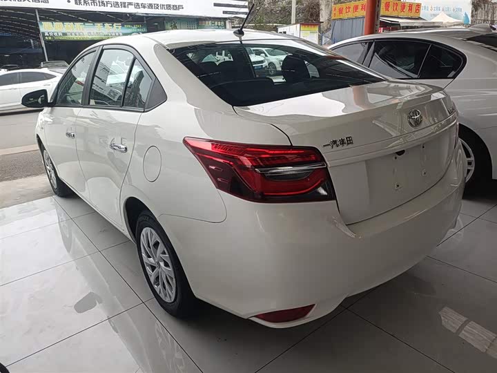 Toyota Vios 2022 2022款 1.5L 20周年纪念版