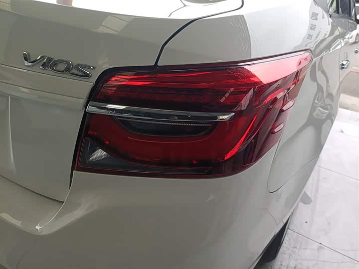 Toyota Vios 2022 2022款 1.5L 20周年纪念版