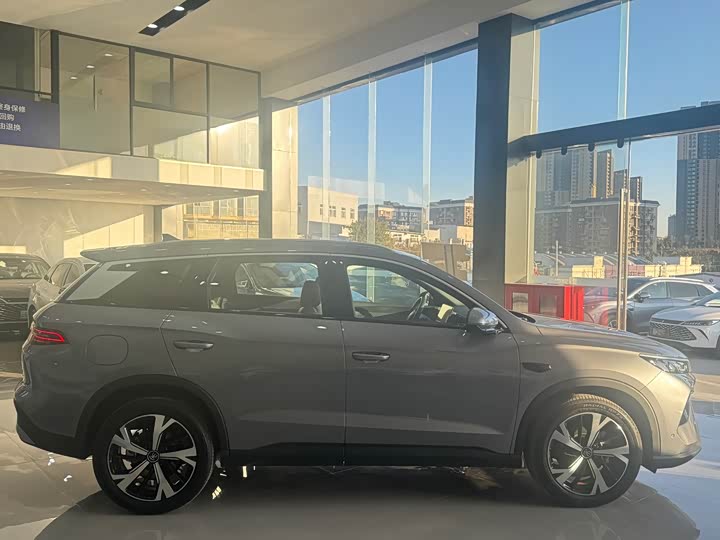 BYD Song Pro Hybrid 2025 2025款 第二代 智驾版 DM-i 115KM卓越型