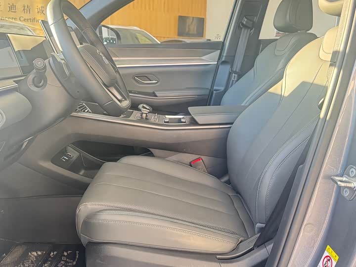 BYD Song Pro Hybrid 2025 2025款 第二代 智驾版 DM-i 115KM卓越型