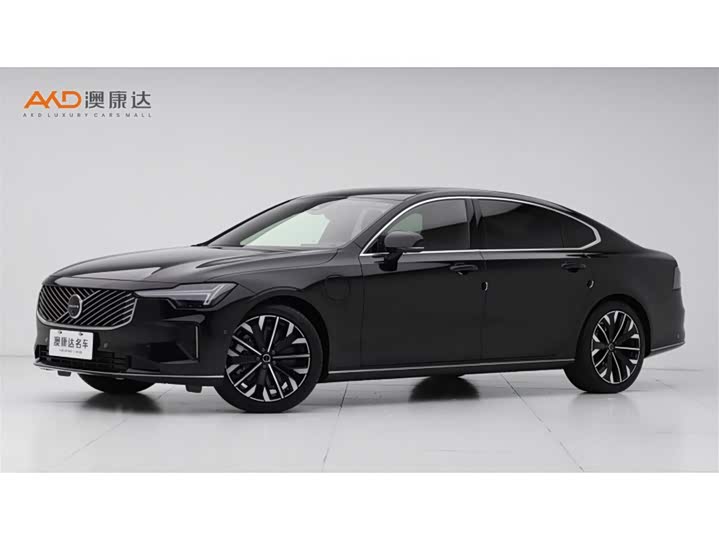 2026 Volvo S90 Hybrid