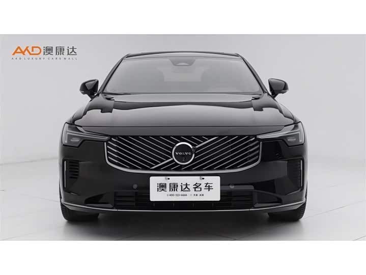 2026 Volvo S90 Hybrid