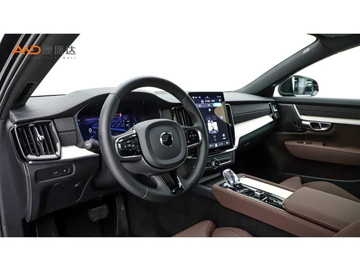 Volvo S90 Hybrid 2026 2026款 插电式混动 四驱长续航智远豪华版