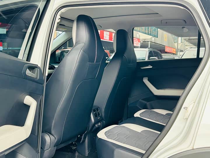 Volkswagen Tharu 2026 2026款 新锐 1.5L 锐意版