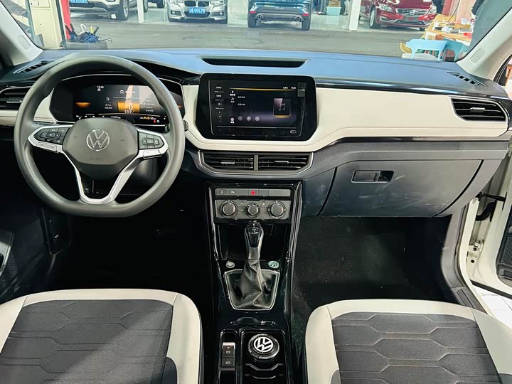 Volkswagen Tharu 2026 2026款 新锐 1.5L 锐意版