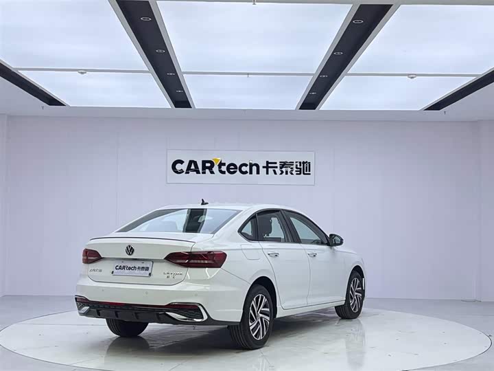 Volkswagen Lavida 2024 2024款 300TSI DSG星空领先版