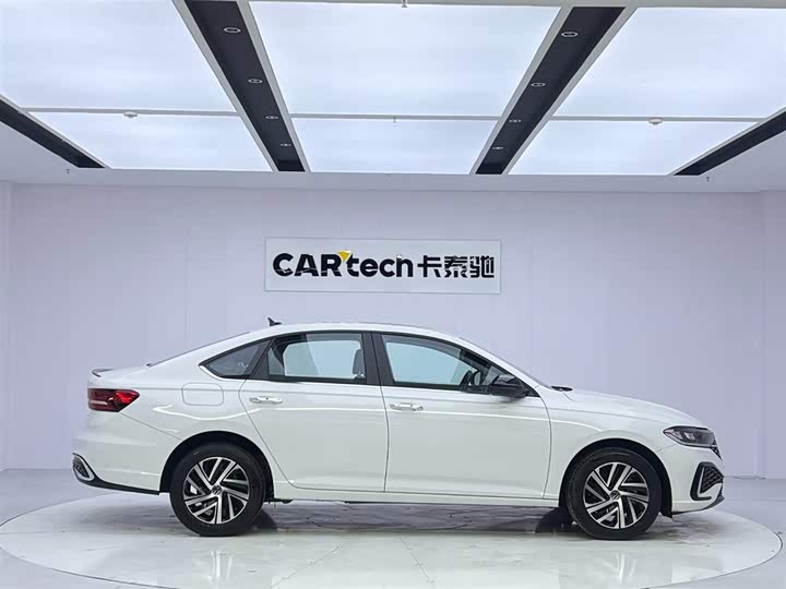 Volkswagen Lavida 2024 2024款 300TSI DSG星空领先版