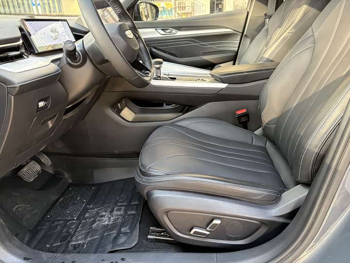 Geely Preface 2025 2025款 东方曜 1.5TD 惊鸿版