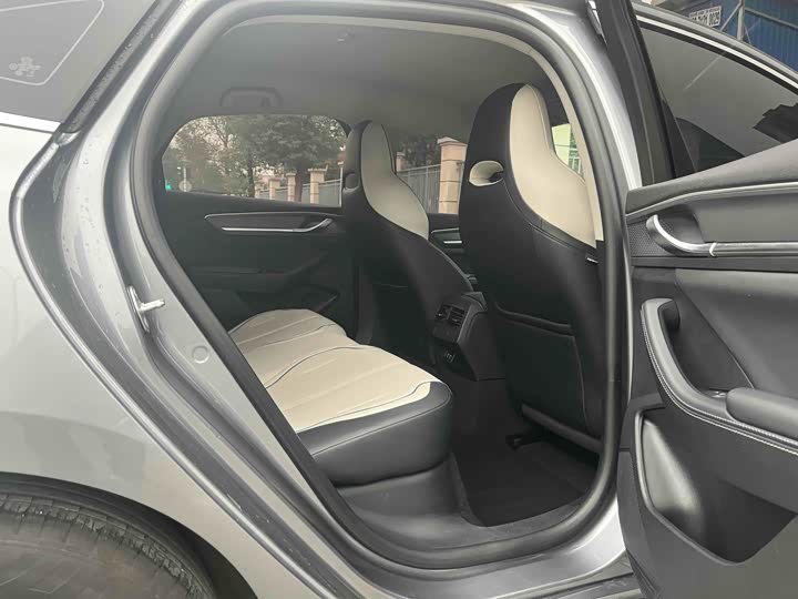 BYD Destroyer 05 2024 2024款 荣耀版 DM-i 55KM 豪华型