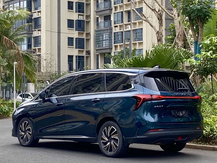 Dongfeng Forthing Yacht 2023 2023款 1.5T DCT星空旗舰版