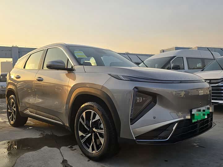 Geely Galaxy L7 2025 2025款 EM-i 115km 远航版