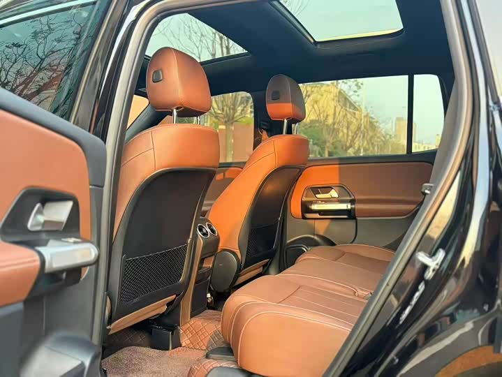 Mercedes-Benz GLB-Class 2025 2025款 GLB 220 动感型