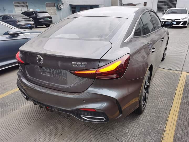 MG Motor 5 2025 2025款 300TGI 全球旗舰版