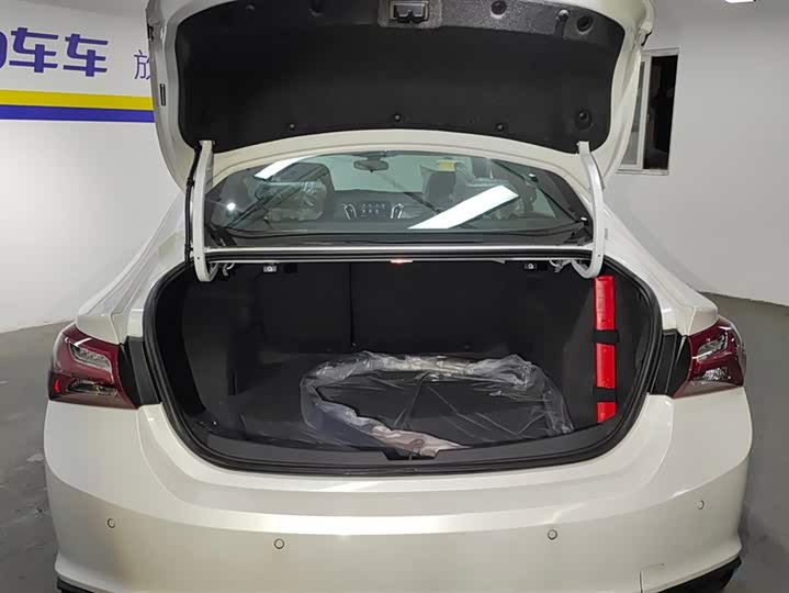 Chevrolet Malibu XL 2023 2023款 1.5T 锐动版