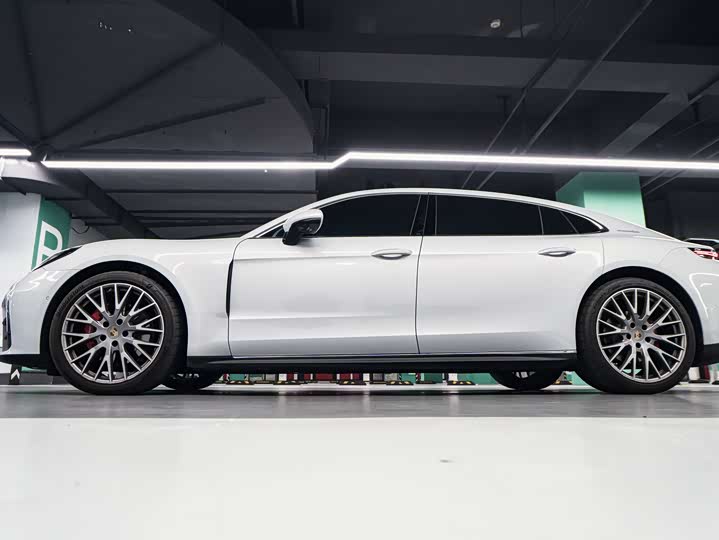 Porsche Panamera 2024 2024款 Panamera 行政加长版 2.9T