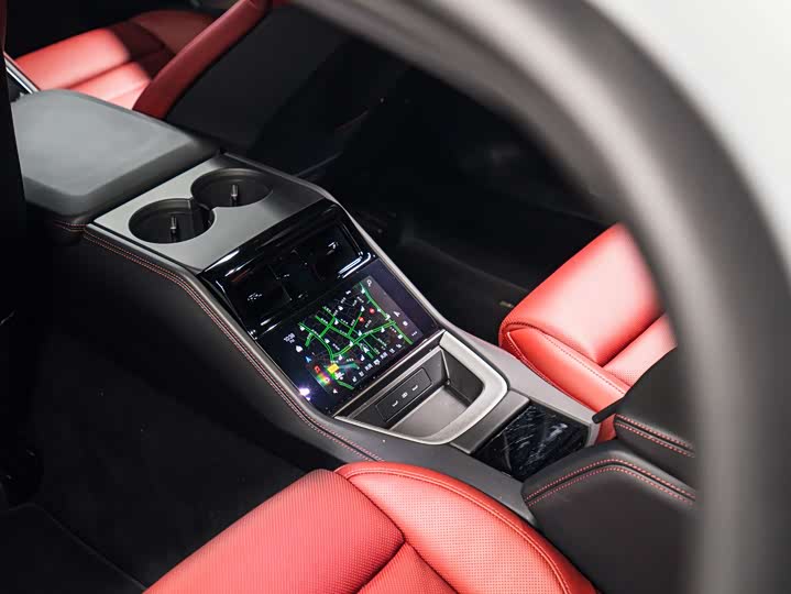 Porsche Panamera 2024 2024款 Panamera 行政加长版 2.9T