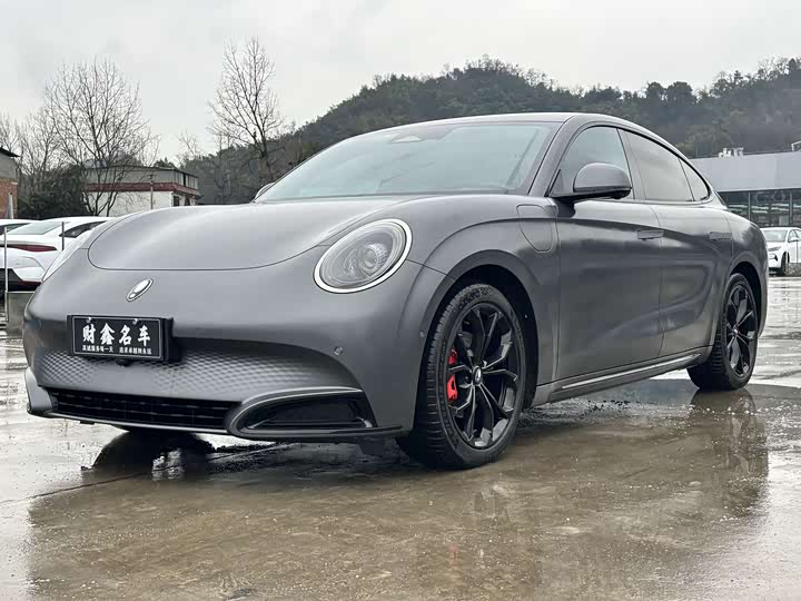 Ora Lightning Cat (07) 2024 2024款 暗夜版 555km 尊贵版