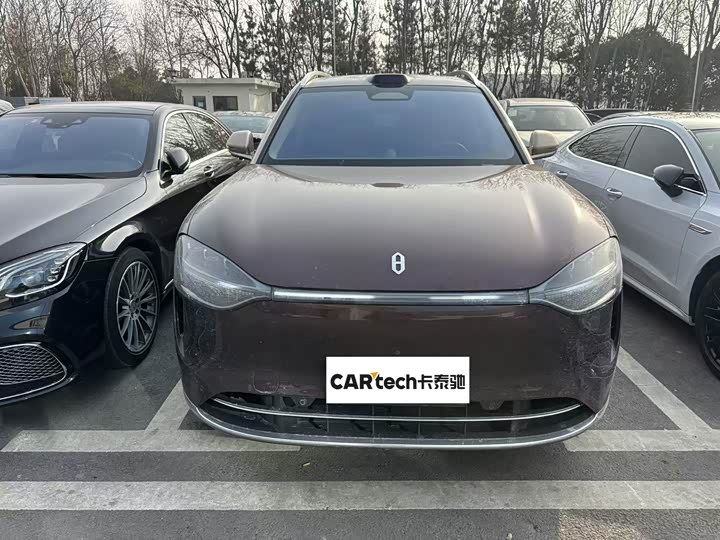 Aito M9 2025 2025款 增程 Ultra版 52kWh 6座版