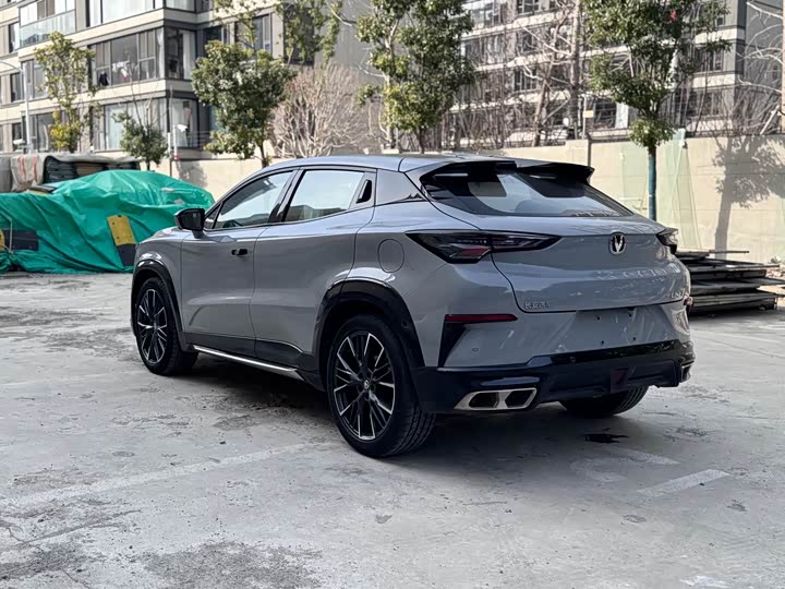 Changan UNI-T 2023 2023款 第二代 1.5T 尊贵型