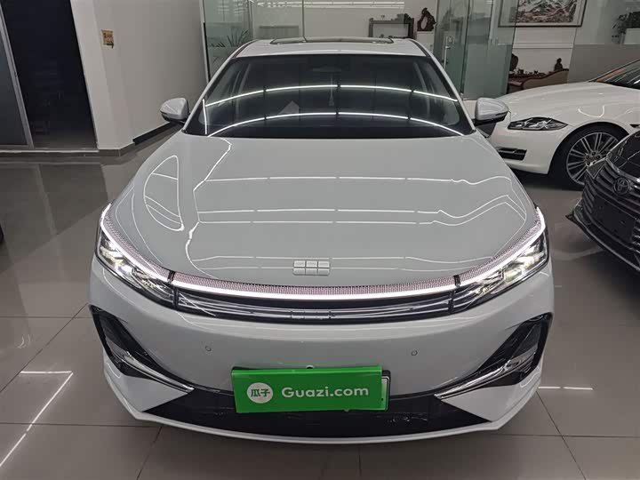 Geely Galaxy A7 2025 2025款 EM-i 70km 探索版