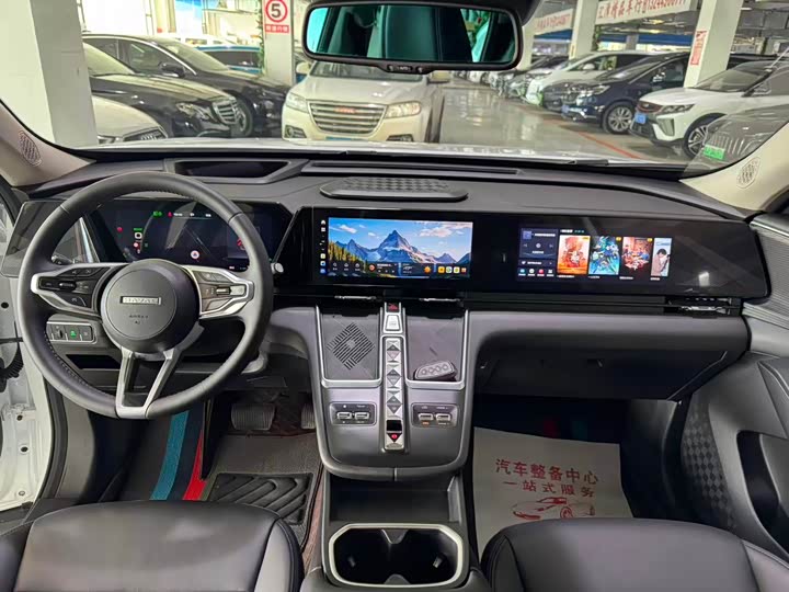 Haval Ruge Max 2023 2023款 1.5L Hi4 105 四驱智能旗舰版
