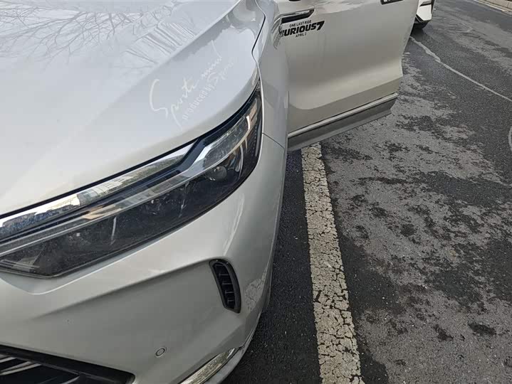 Beijing X7 2020 2020款 1.5TD DCT致领版