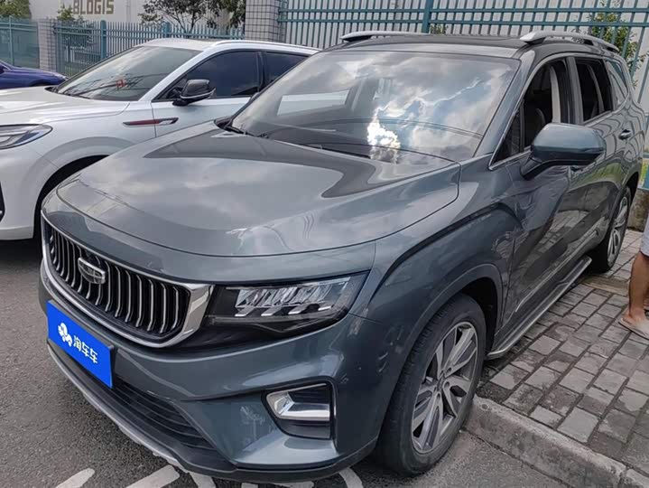 2022 Geely Okavango
