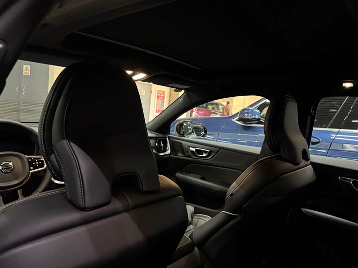 Volvo S60 2025 2025款 B5 智雅运动版