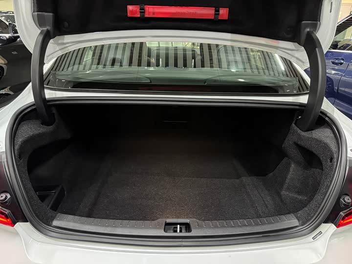 Volvo S60 2025 2025款 B5 智雅运动版