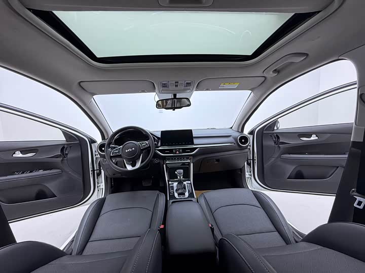 Kia K3 2021 2021款 1.5L CVT时尚版