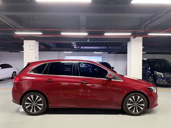 Mercedes-Benz B-Class 2022 2022款 改款 B 200 动感型
