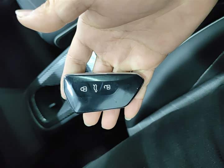 Volkswagen ID.3 2025 2025款 聪明款 出众版