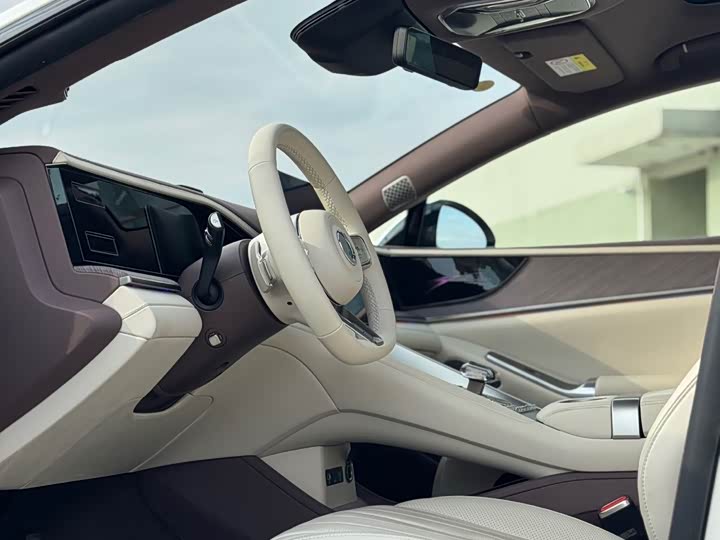 Denza Z9GT 2024 2024款 1100四驱Max版