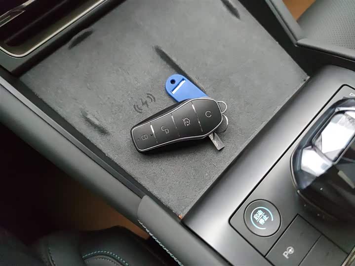 BYD Qin L 2025 2025款 DM-i 智驾版 120KM超越型