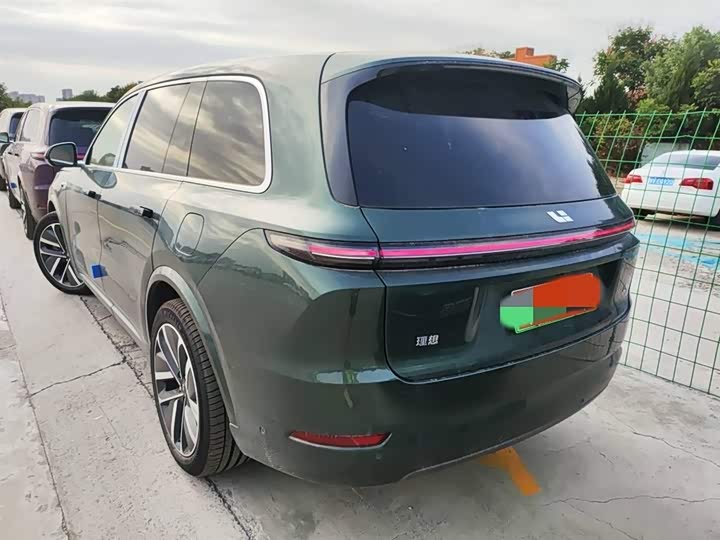 LiXiang L9 2025 2025款 Ultra 智能焕新版