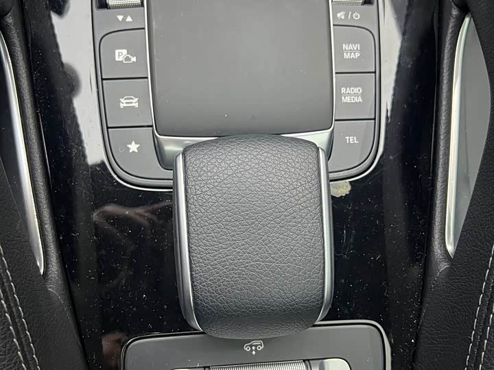 Mercedes-Benz GLE-Class Coupe 2023 2023款 GLE 350 4MATIC 轿跑SUV 时尚型