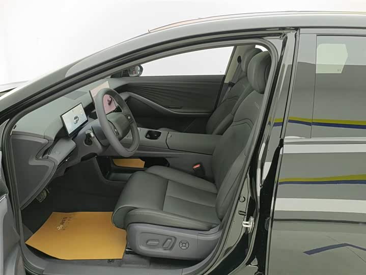 Nissan N6 2026 2026款 180 Max