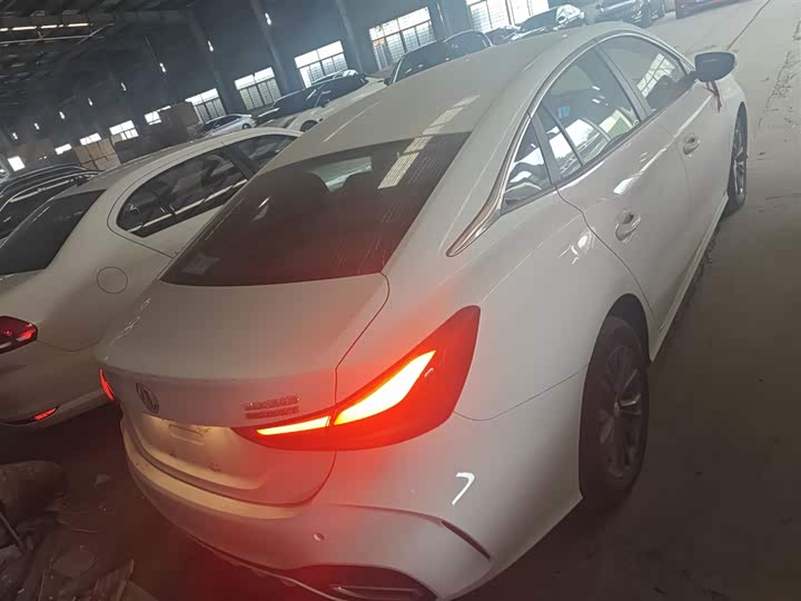 MG Motor 5 2025 2025款 180DVVT 全球抢先版