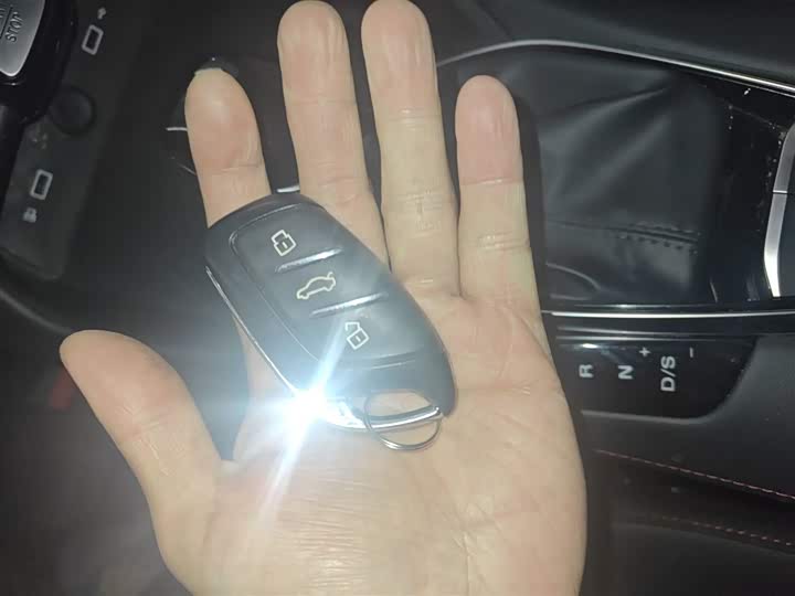 MG Motor 5 2025 2025款 180DVVT 全球抢先版