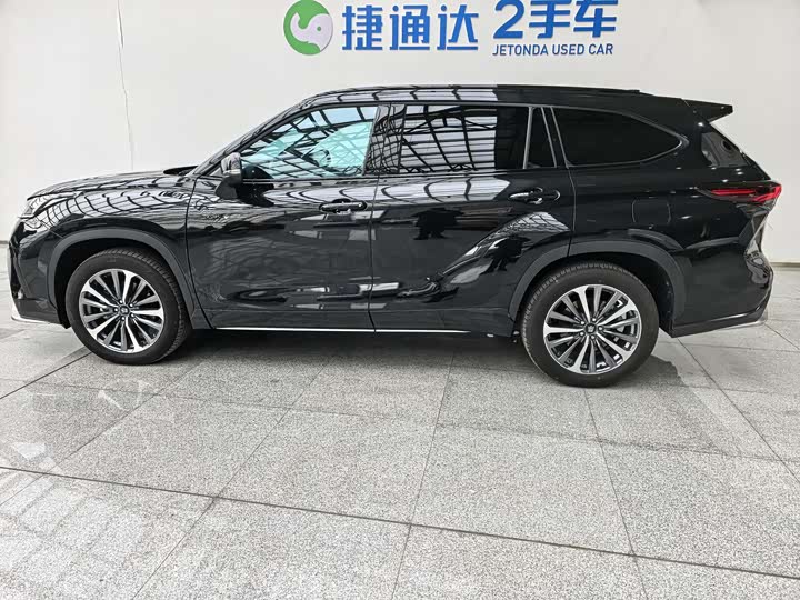 Toyota Crown Kluger 2024 2024款 2.5L HEV四驱尊贵版