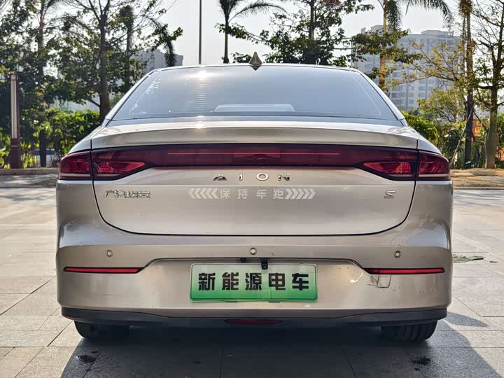 GAC Aion S 2023 2023款 魅 580 磷酸铁锂