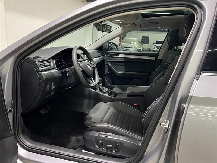 Skoda Superb 2024 2024款 TSI280 DSG尊享版