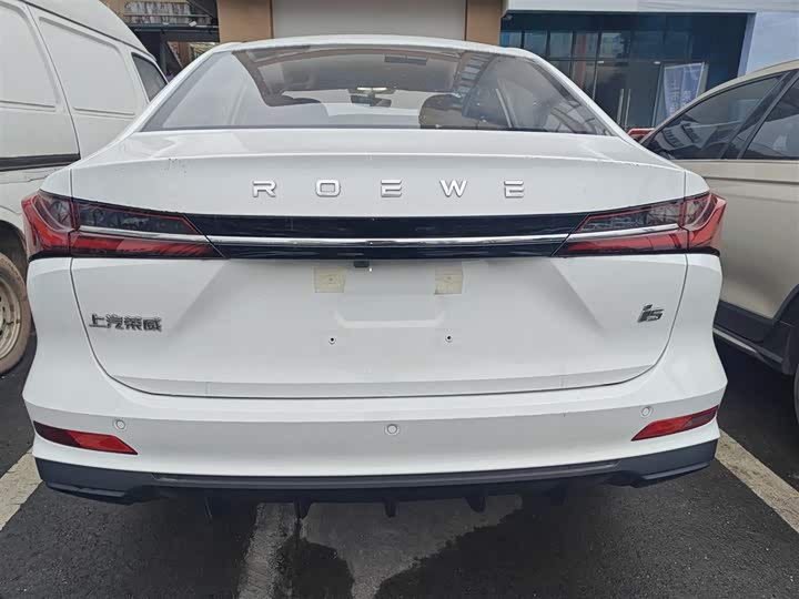 Roewe i5 2026 2026款 1.5L 手动舒享版