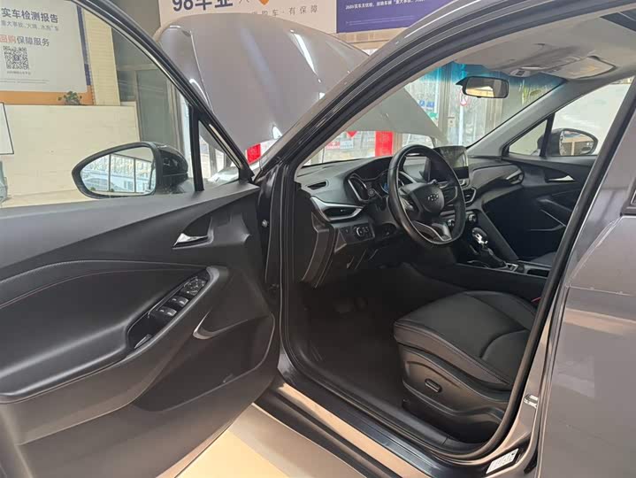 Chevrolet Orlando 2020 2020款 轻混 Redline 530T 自动纵享版（5+2款）