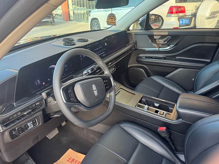 Lincoln Corsair 2024 2024款 2.0T 两驱尊享版