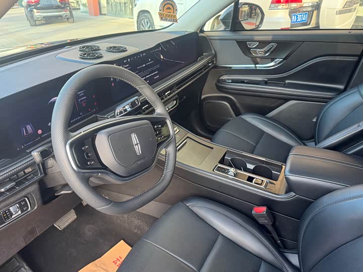 Lincoln Corsair 2024 2024款 2.0T 两驱尊享版