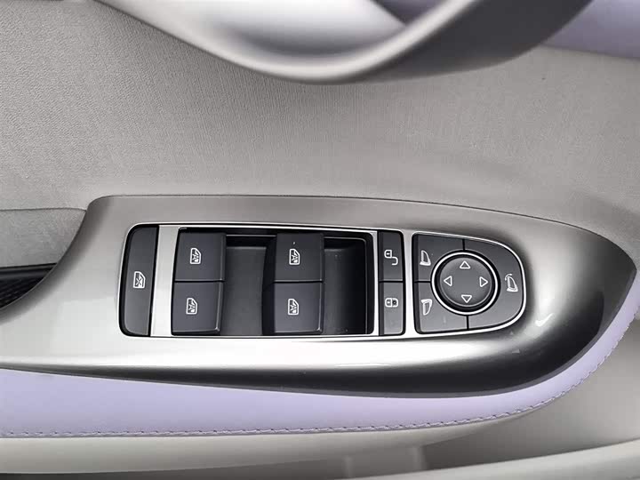 BYD Dolphin 2025 2025款 420km 时尚版